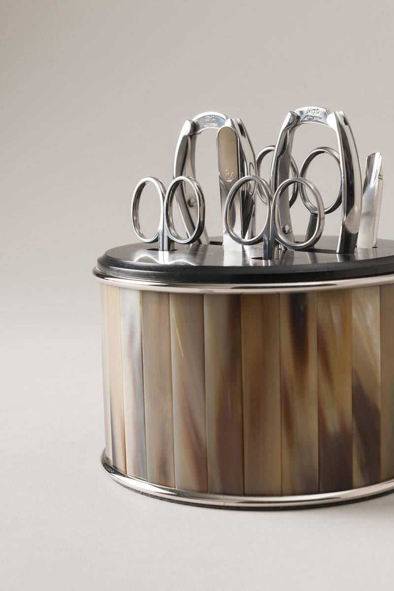 Lorenzi Milano Completo manicure da toilette in Zebu In Saldo