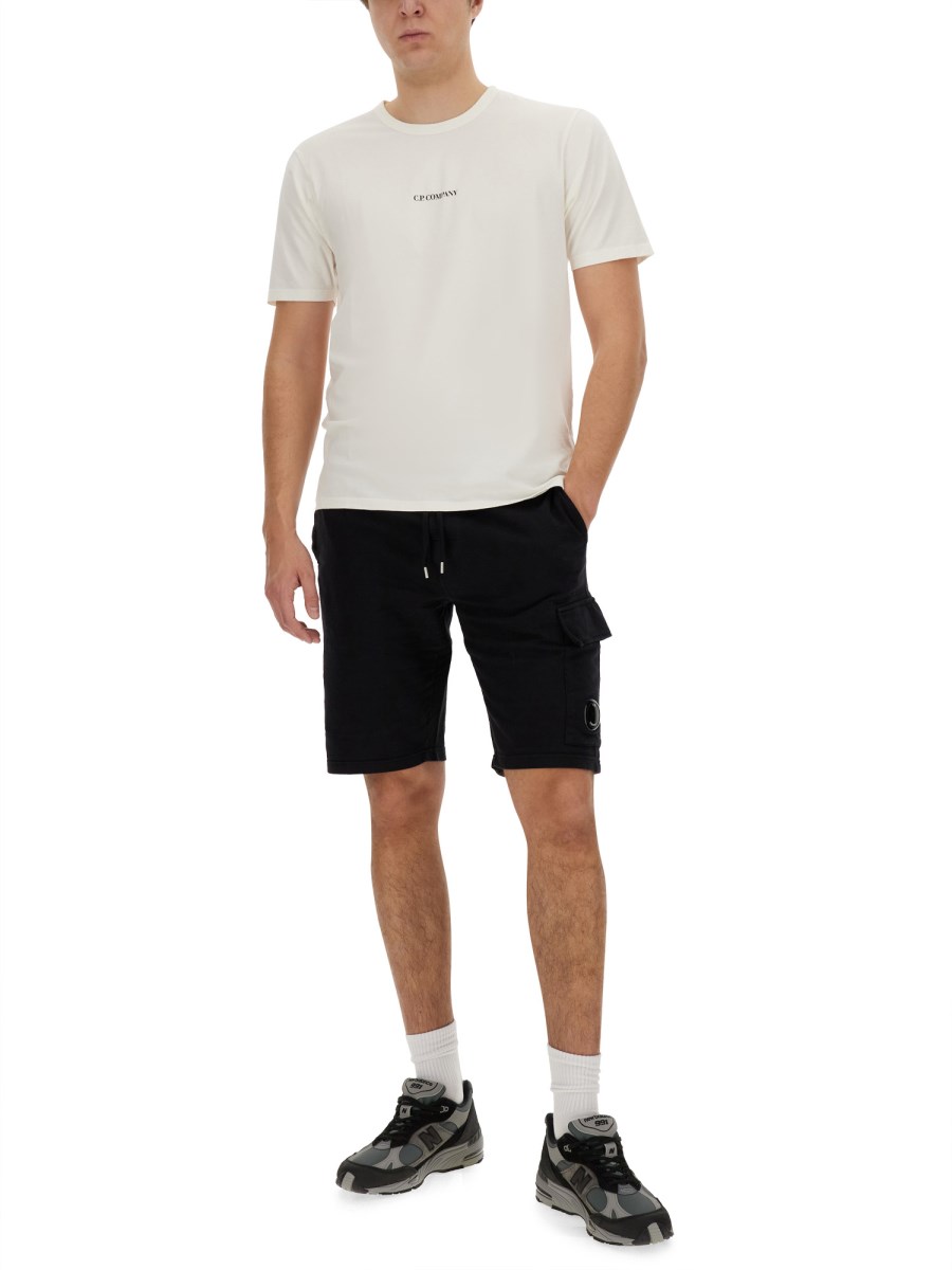 C.P. COMPANY T-SHIRT CON LOGO Offerta