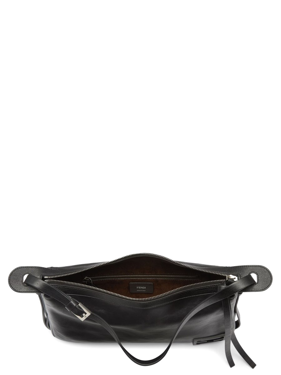 FENDI BORSA "SIMPLY" FENDI MEDIUM IN PELLE Sottocosto