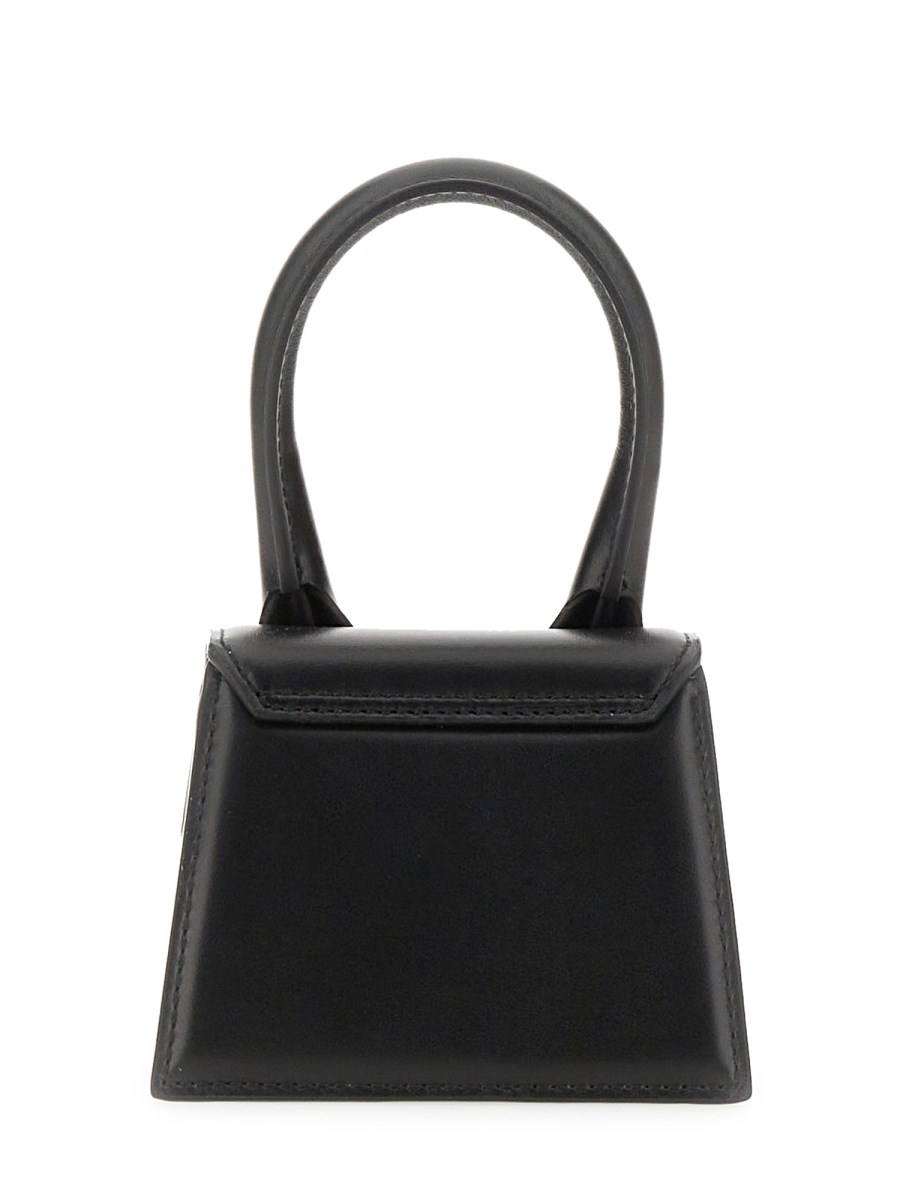 JACQUEMUS BORSA LE CHIQUITO IN PELLE Limitato a 3 giorni
