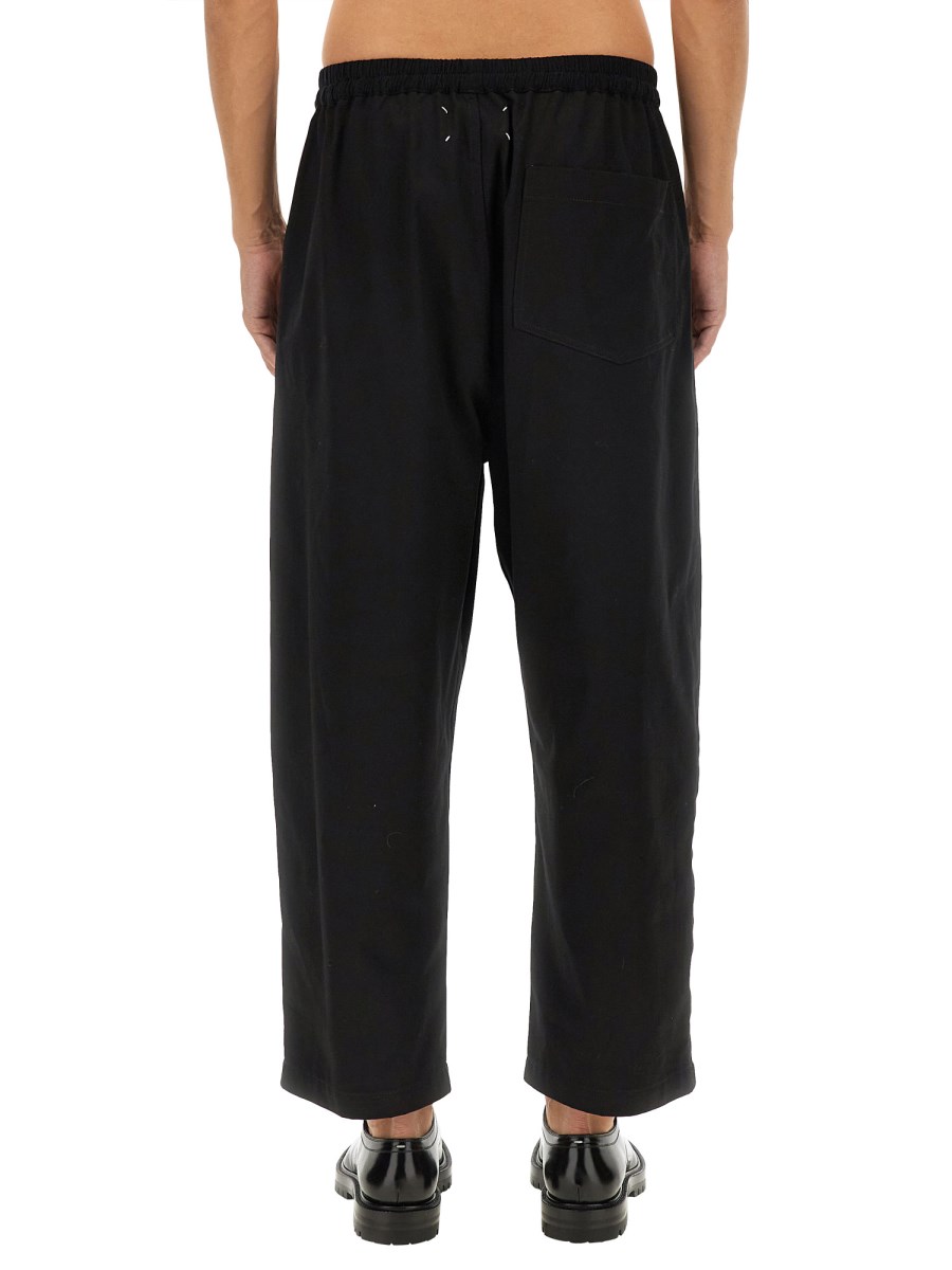 MAISON MARGIELA PANTALONE IN COTONE Sostegno trimestrale