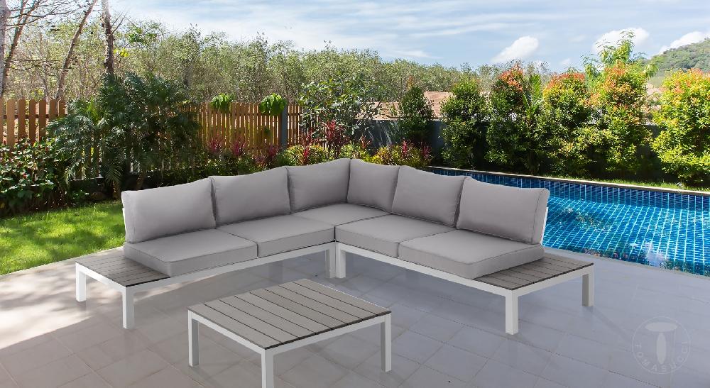 Tomasucci salotto interno / esterno NYDRI WHITE Italia